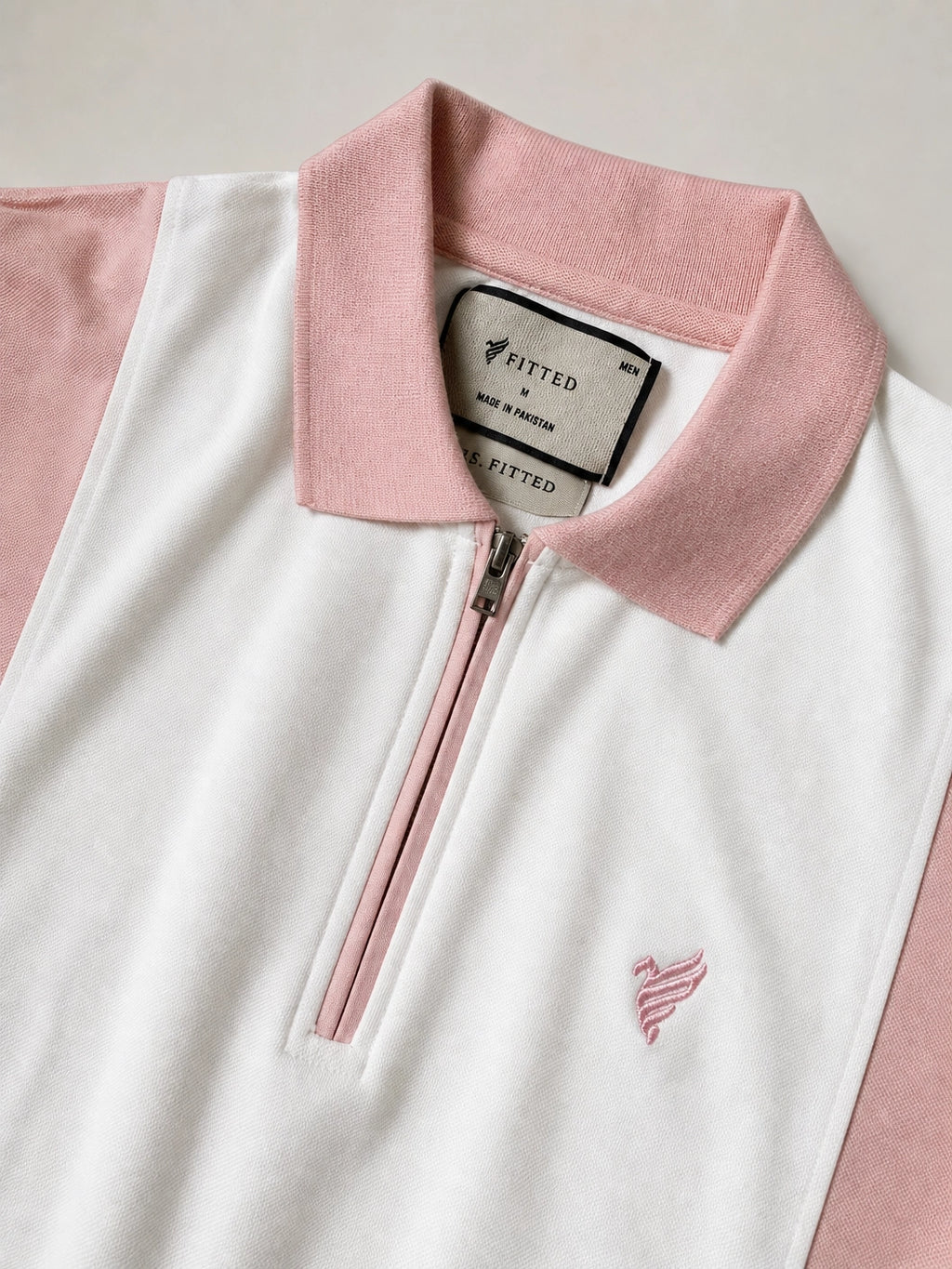 Fitted Contrast Panel Half-Zip Polo – Blush Pink & White