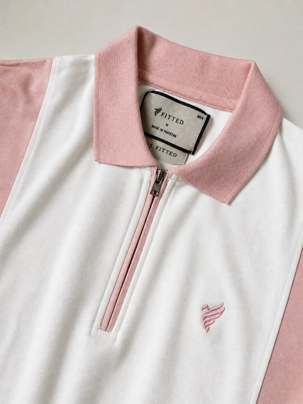 Fitted Contrast Panel Half-Zip Polo – Blush Pink & White